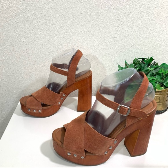 Lucky Brand Shoes - Lucky Brand Sandals Mabaz Platform Clog Heel